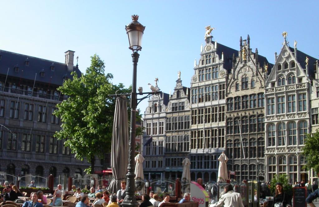 Hotel Prinse Antwerp Exterior photo